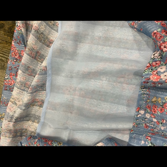 Dresses Von Maur Ss Floral Dress Poshmark